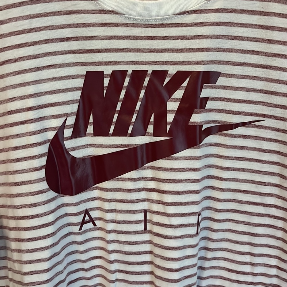 The Nike Tee size L - Picture 2 of 4